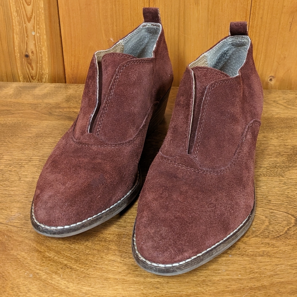 Lucky Brand Burgundy Ankle Boots